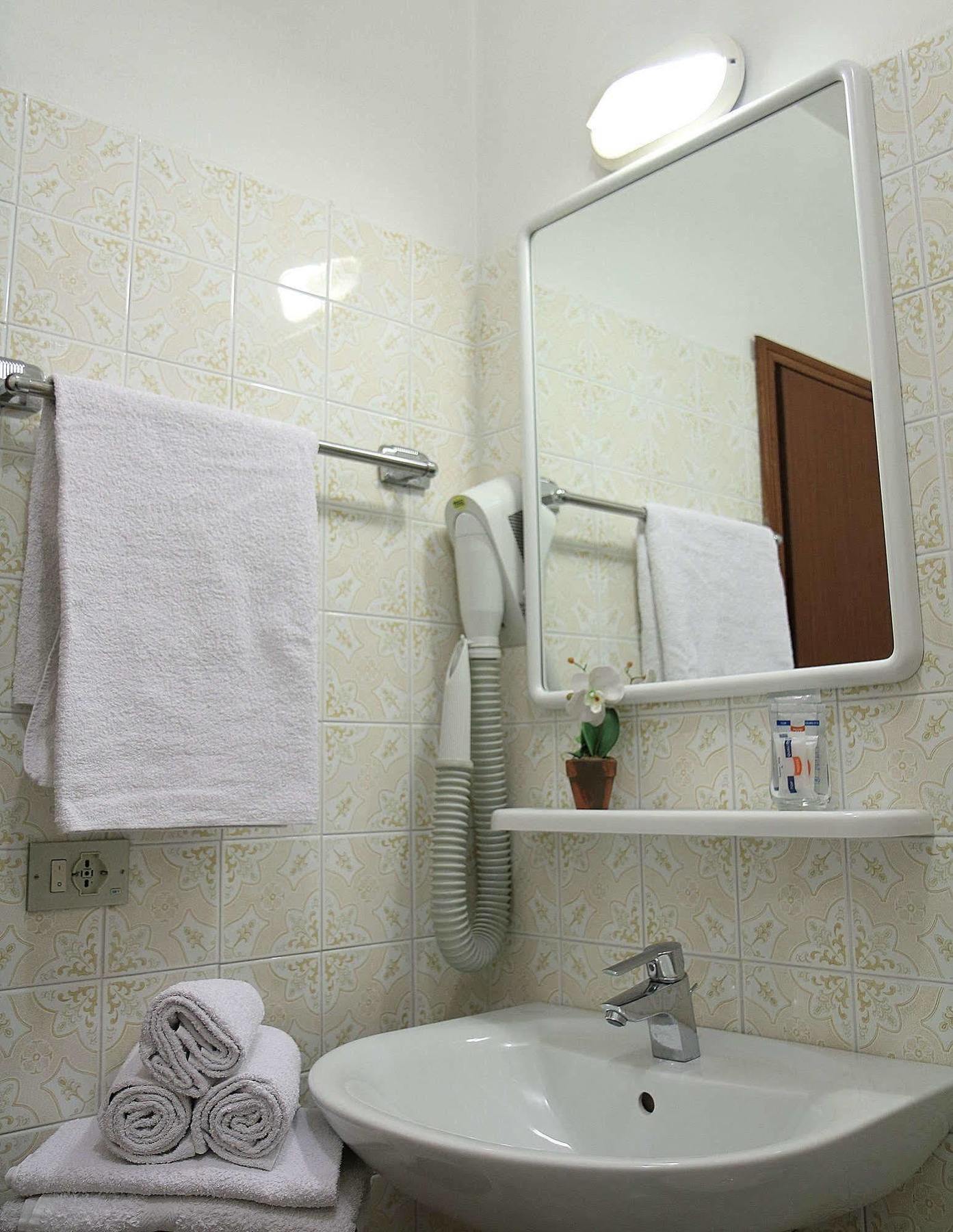 Hotel Villa Clara トルボレ エクステリア 写真